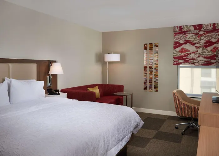Hotel Hampton & On Shea Blvd Scottsdale