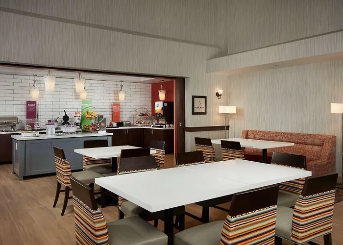Hampton & On Shea Blvd Hotel Scottsdale