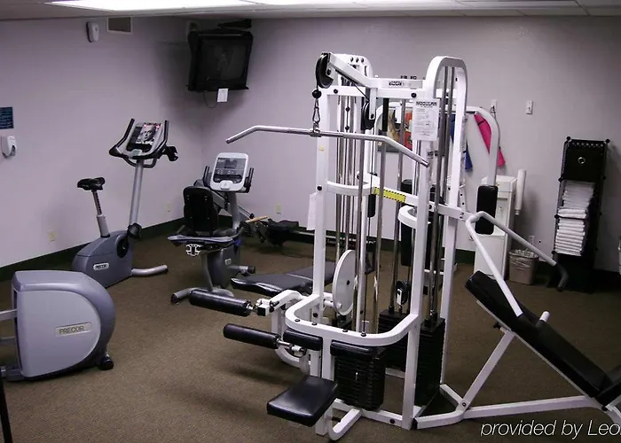 Hampton & On Shea Blvd Hotel 3*