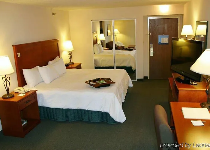 Hotel Hampton & On Shea Blvd Scottsdale